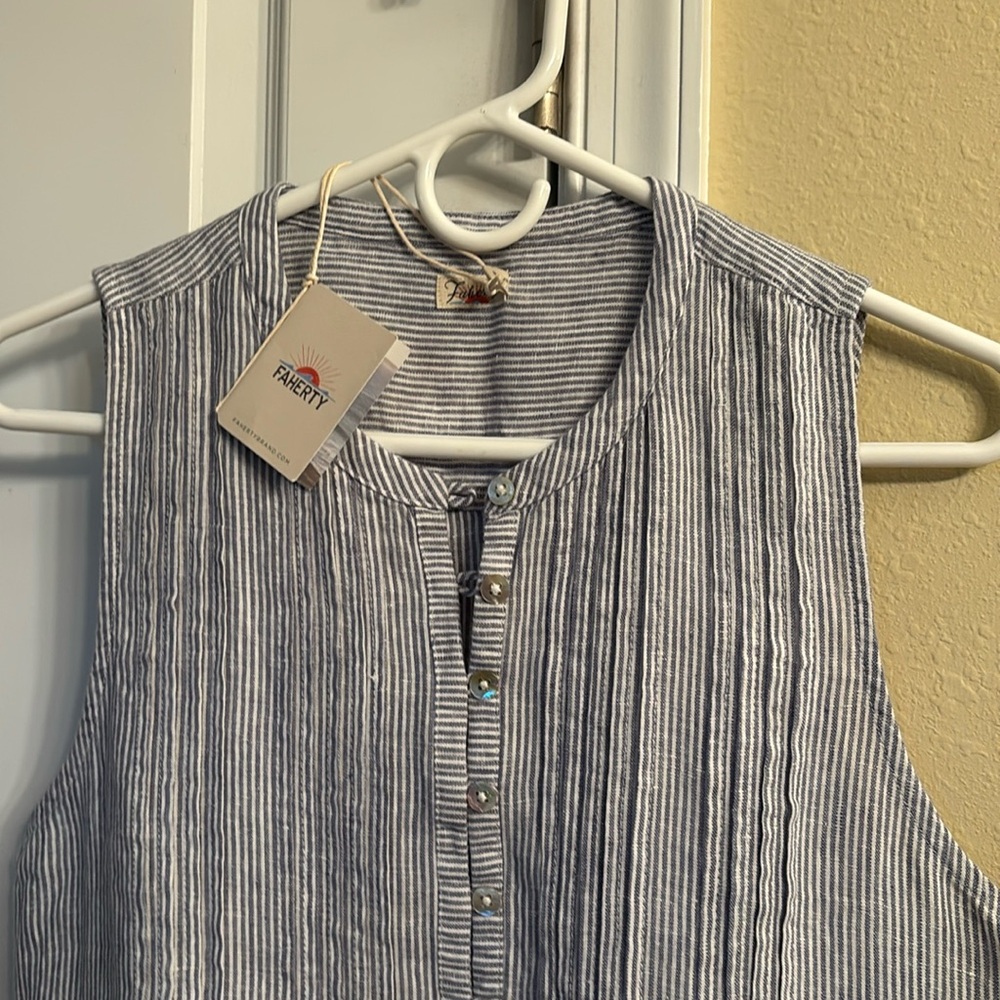 Faherty Isha Dress, Blue Mini Stripe small New with tags❤️